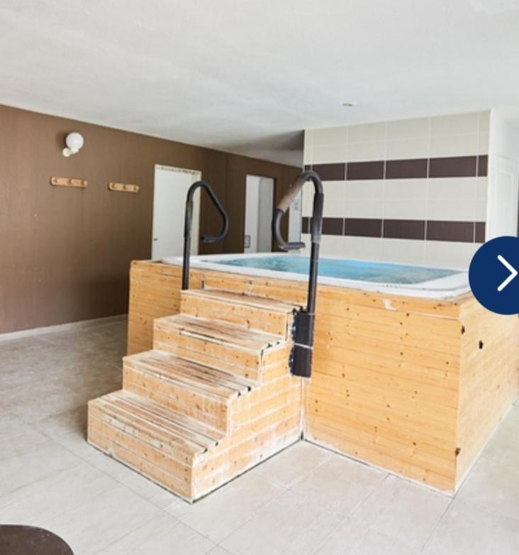 Villa Proche Deauville オーベルヴィル エクステリア 写真